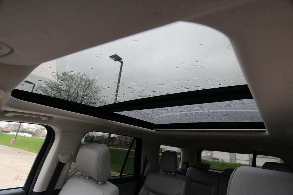 Used 2025 Ford Expedition Active image 14