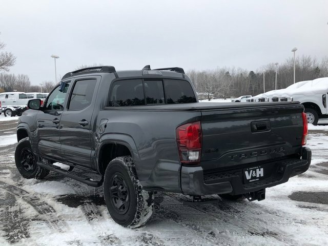 Used 2023 Toyota Tacoma SR image 16