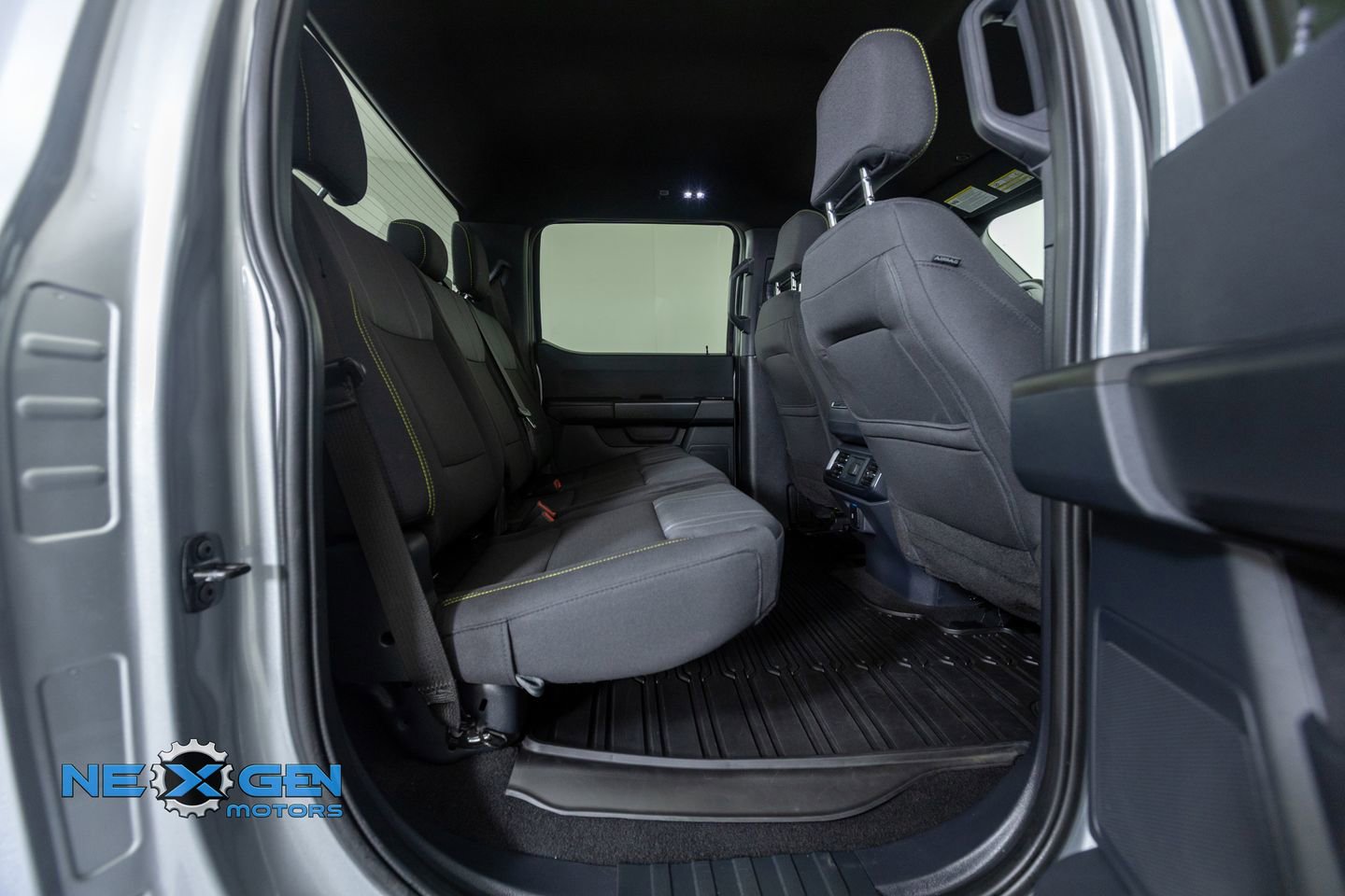 Used 2024 Ford F150 STX image 35