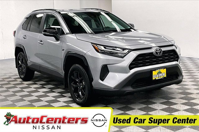 Used 2025 Toyota RAV4 XLE