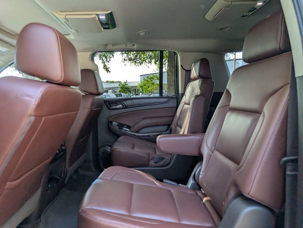 Used 2017 Chevrolet Suburban Premier image 19