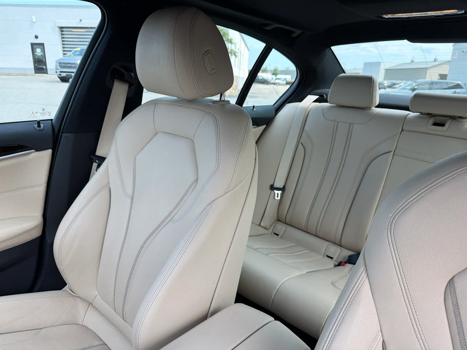 Used 2020 BMW 540i xDrive w/ Convenience Package AWD/4WD image 15