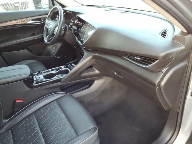 Used 2023 Buick Envision Avenir AWD/4WD image 25