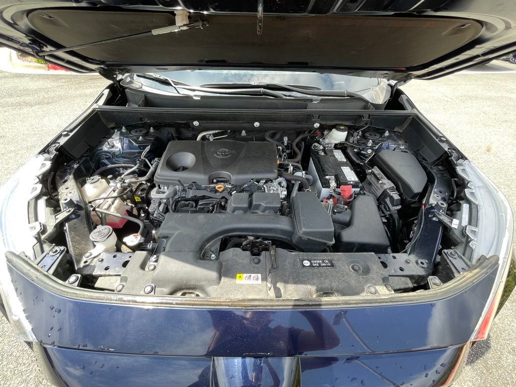 Used 2023 Toyota RAV4 XLE FWD image 32