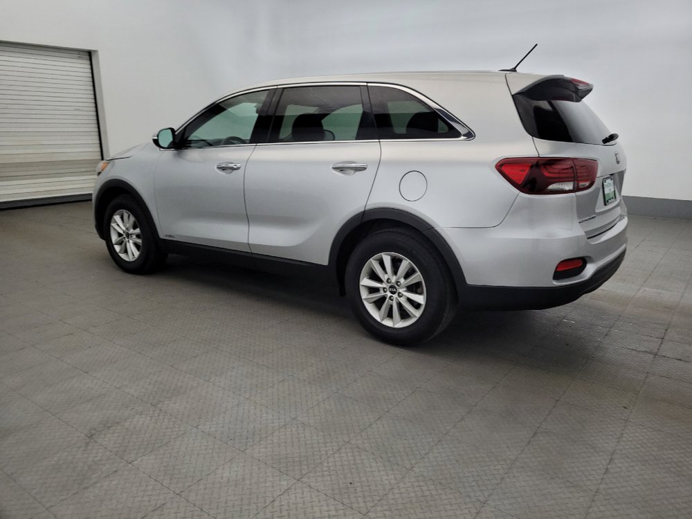 Used 2019 Kia Sorento AWD V6 image 3