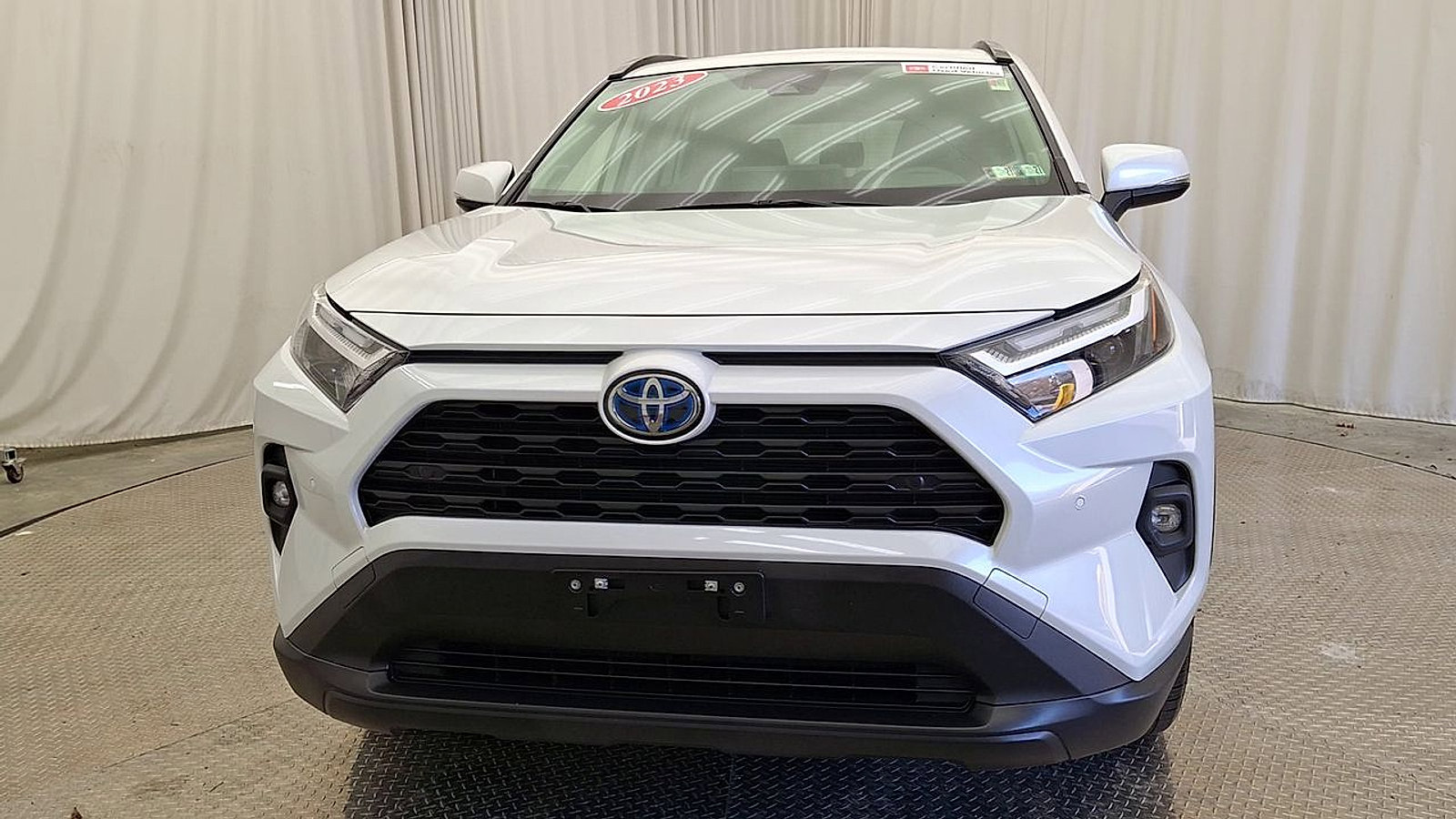 Certified 2023 Toyota RAV4 XLE Premium image 6