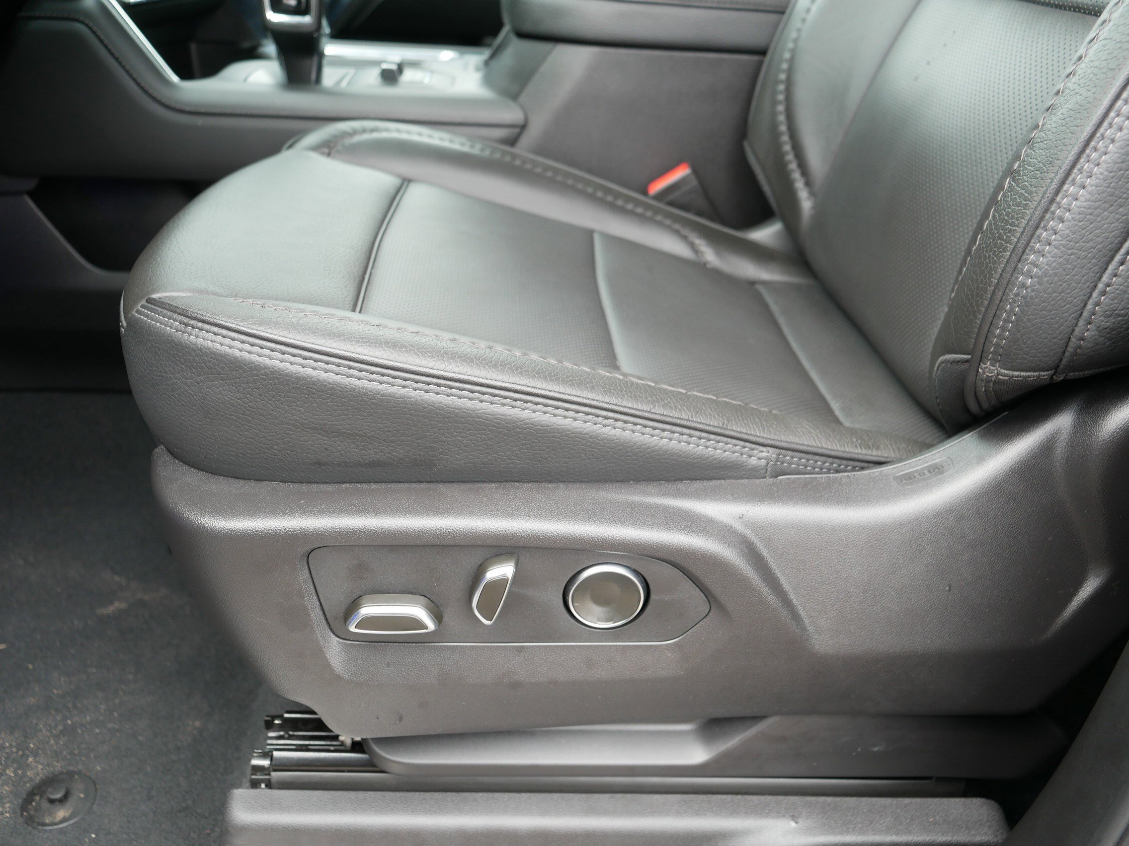 Used 2024 GMC Sierra 1500 Denali AWD/4WD image 20