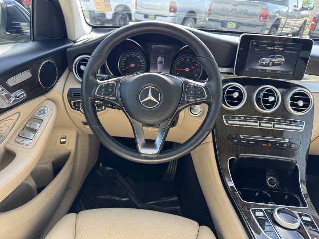 Used 2019 Mercedes-Benz GLC 300 image 14