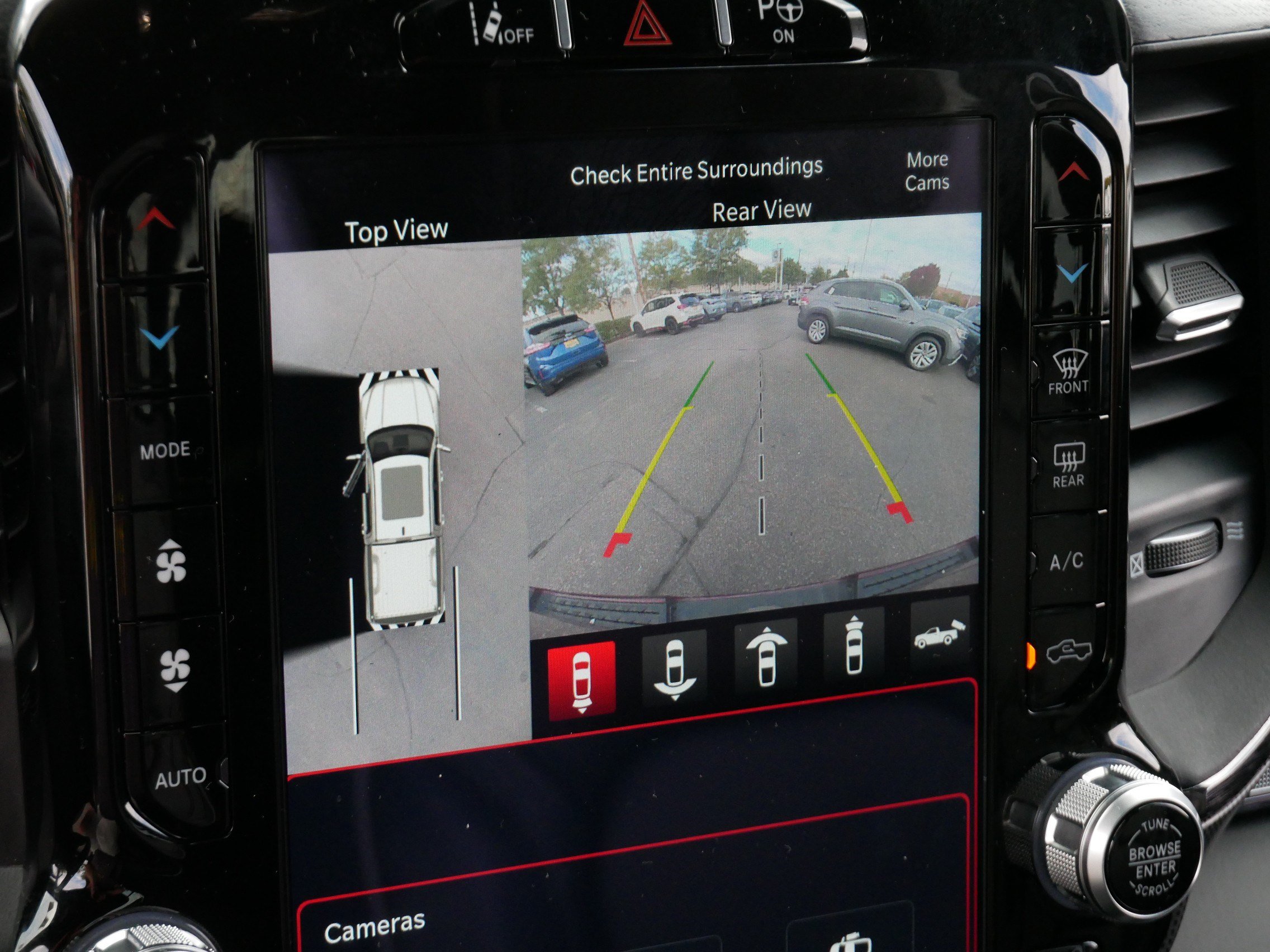Used 2022 RAM 1500 Limited AWD/4WD image 30