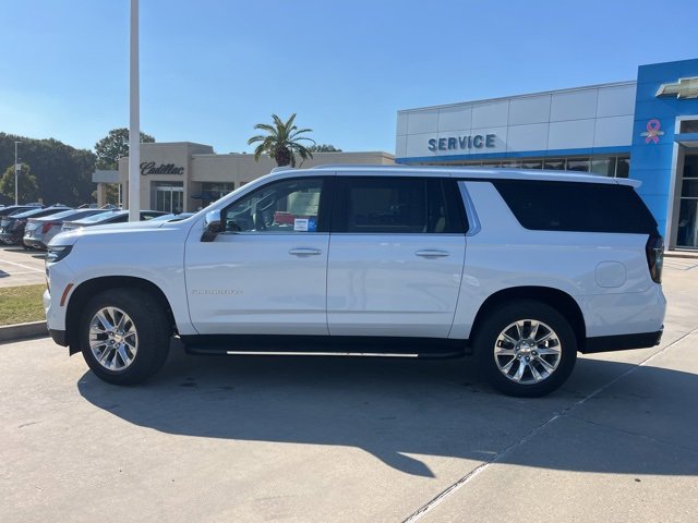 New 2026 Chevrolet Suburban Premier w/ Sun And Tow Package image 3