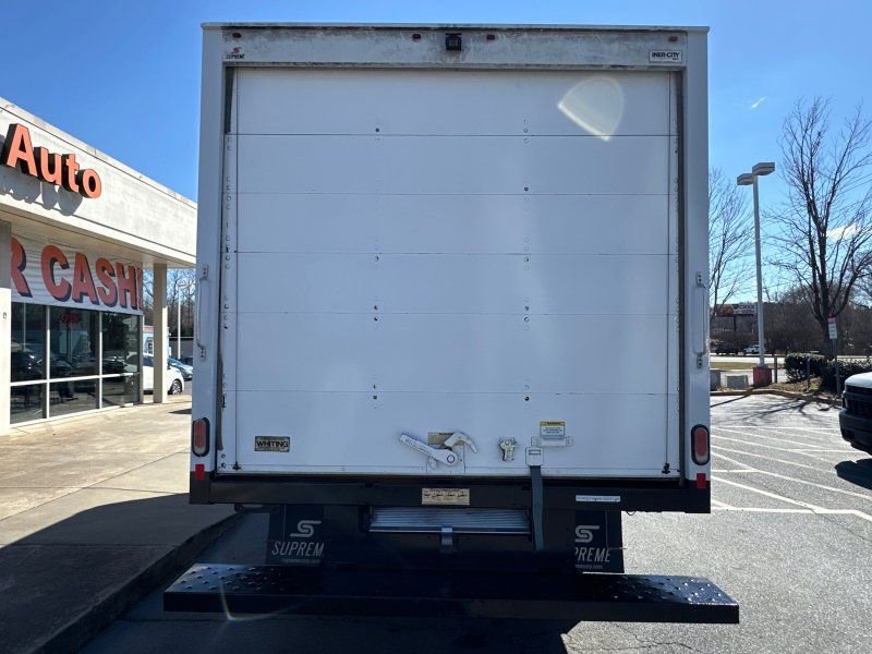 Used 2019 Ford E-450 and Econoline 450 Super Duty w/ Power Windows & Locks Group image 5