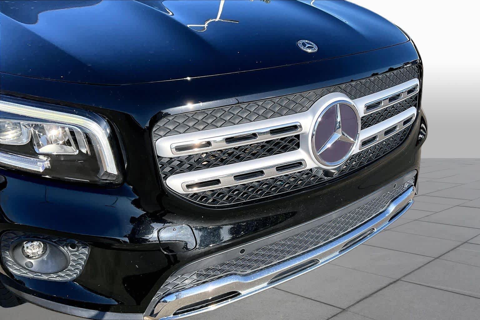 Used 2022 Mercedes-Benz GLB 250 image 27