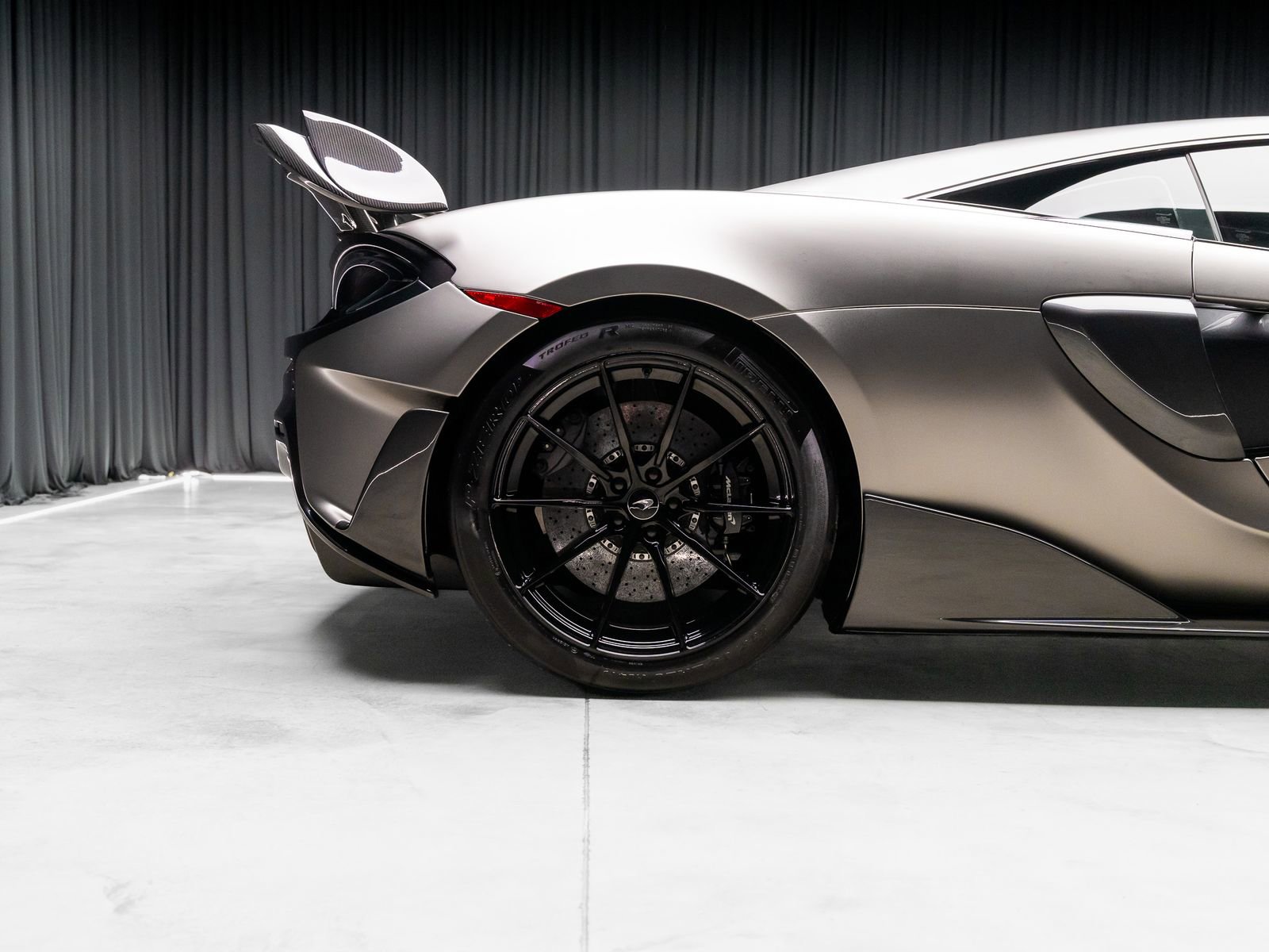 Used 2019 McLaren 600LT RWD image 26