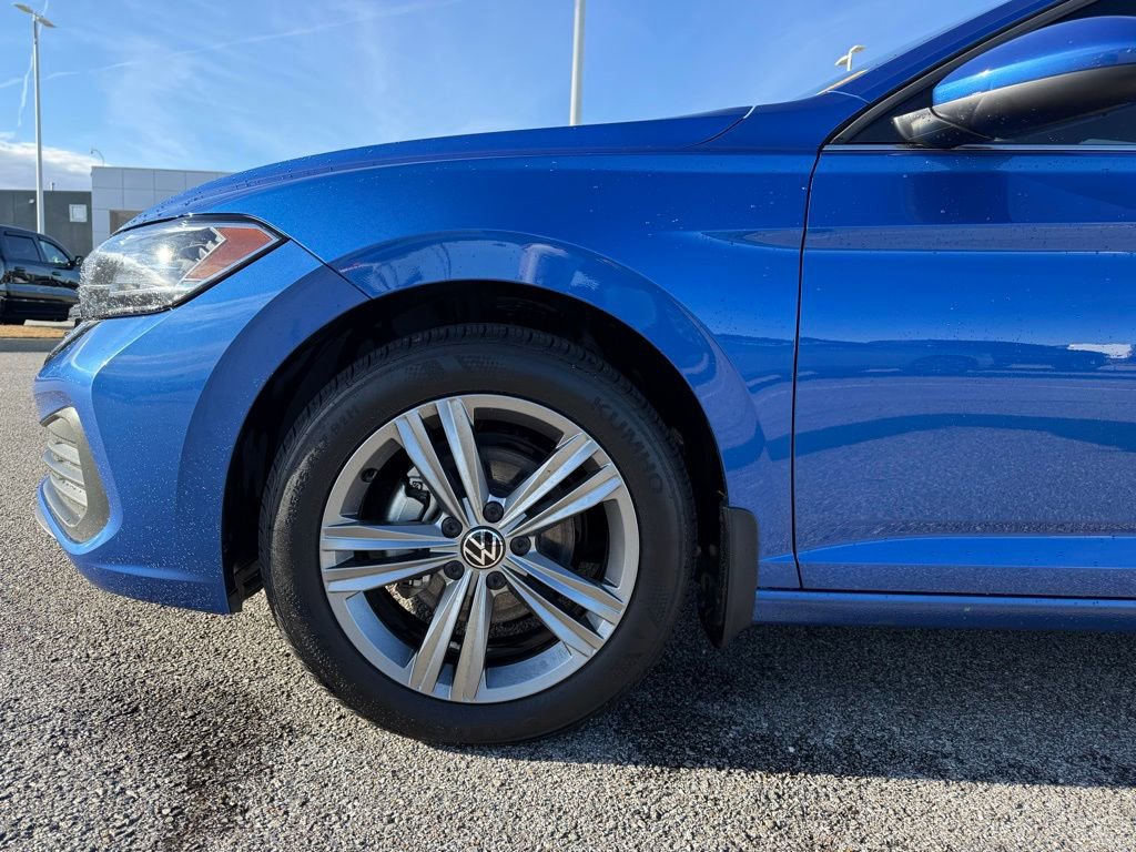 Used 2023 Volkswagen Jetta SE image 25