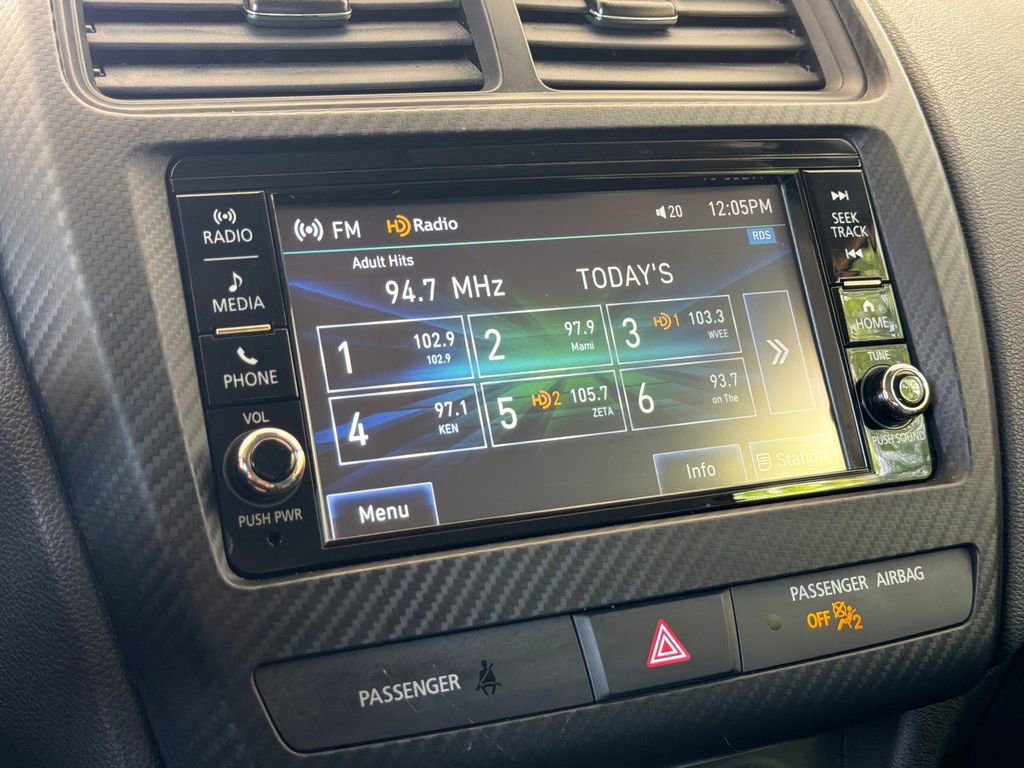 Used 2025 Mitsubishi Outlander Sport ES image 5