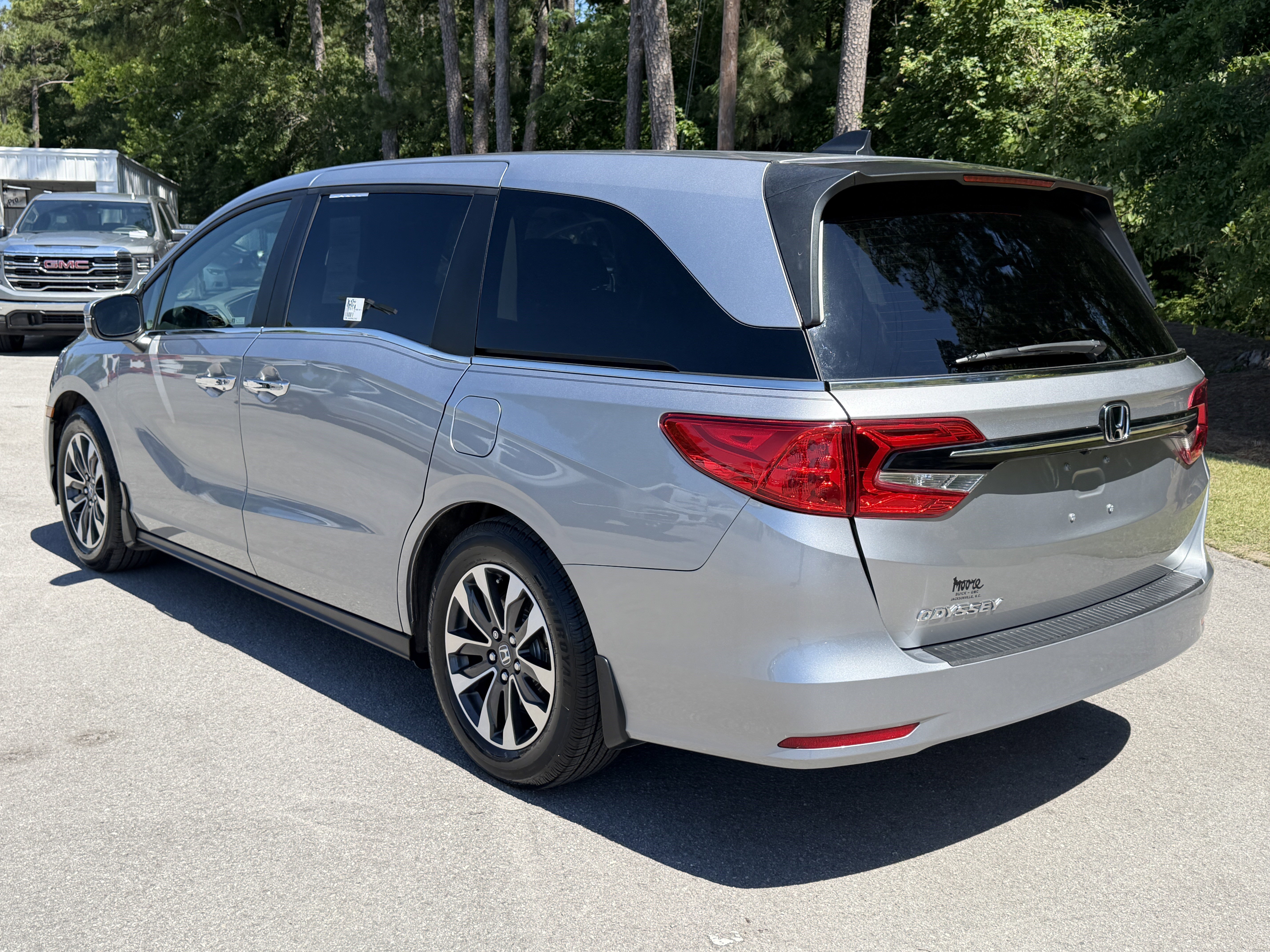 Used 2024 Honda Odyssey EX-L image 32