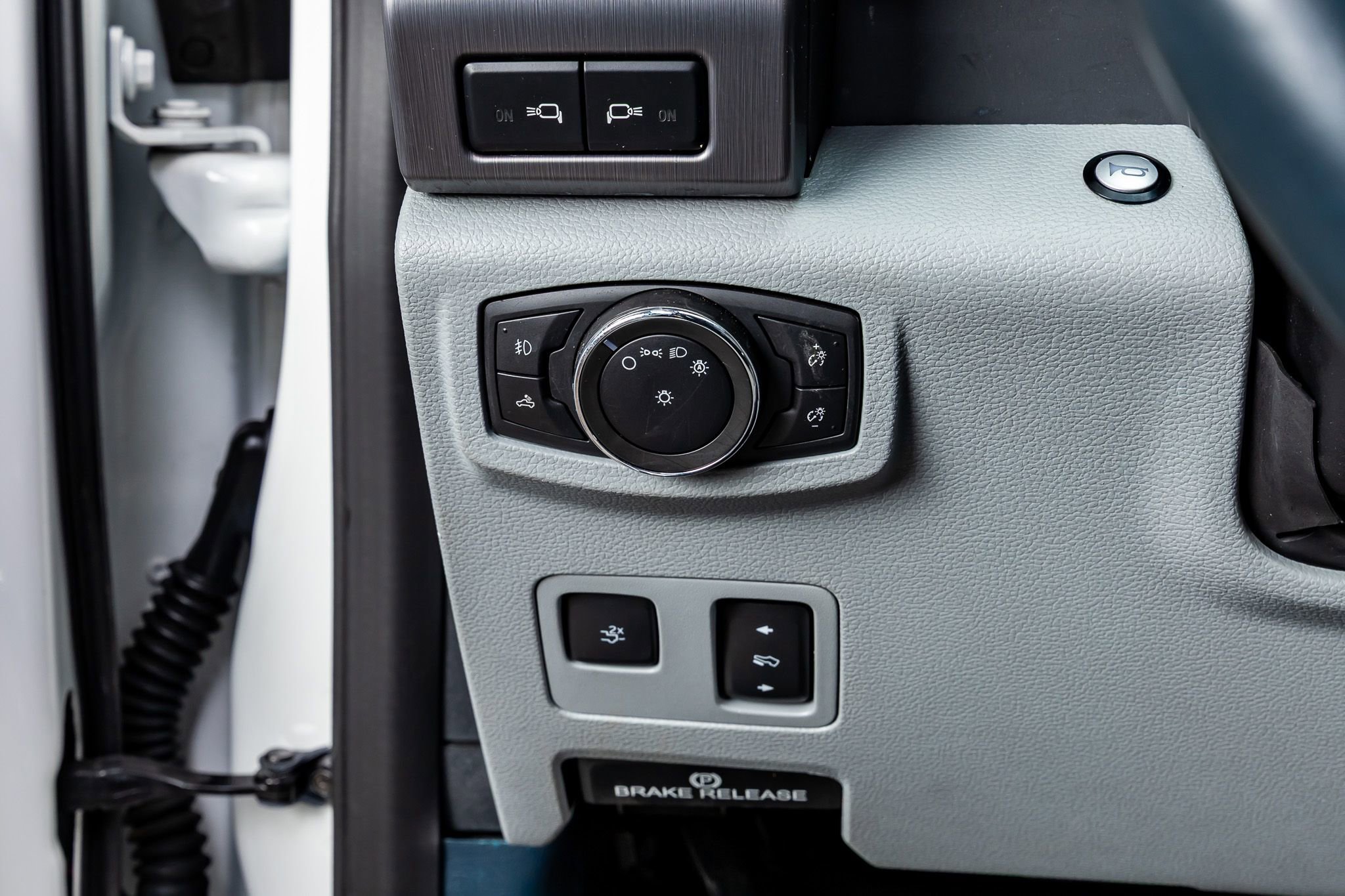 Used 2022 Ford F250 Limited image 21