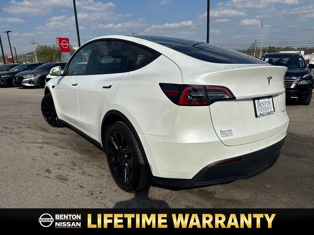 Used 2021 Tesla Model Y Long Range image 6
