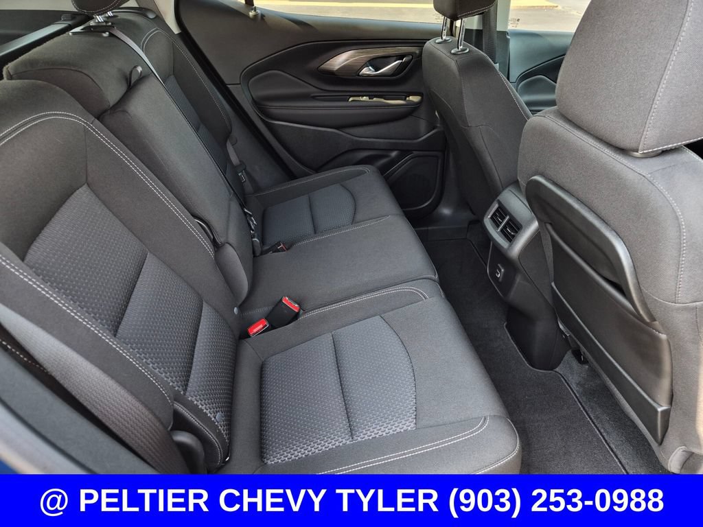 Used 2022 GMC Terrain SLE w/ Driver Convenience Package FWD image 15