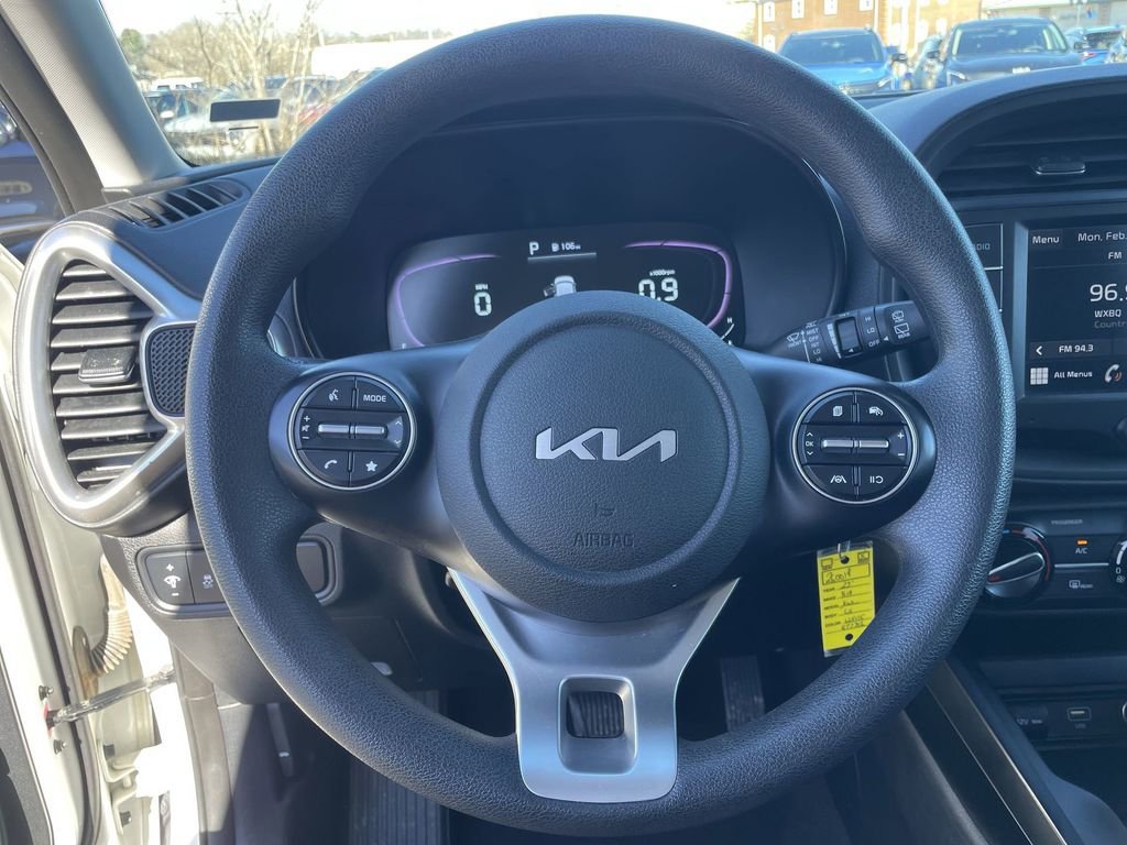 Certified 2023 Kia Soul LX w/ Option Group 015 FWD image 14
