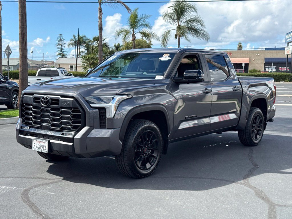 Used 2025 Toyota Tundra Limited w/ TRD Off-Road Package AWD/4WD image 6