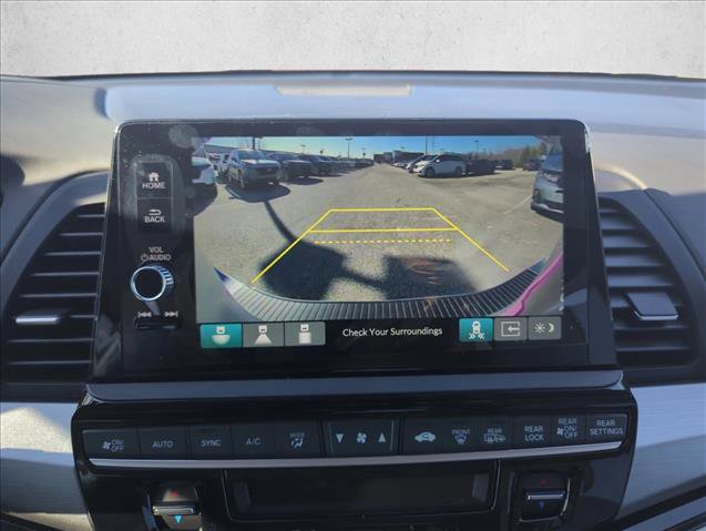 New 2026 Honda Odyssey Touring image 14