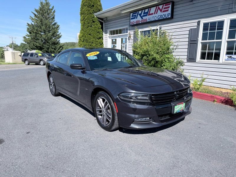 Used 2018 Dodge Charger GT AWD/4WD image 2