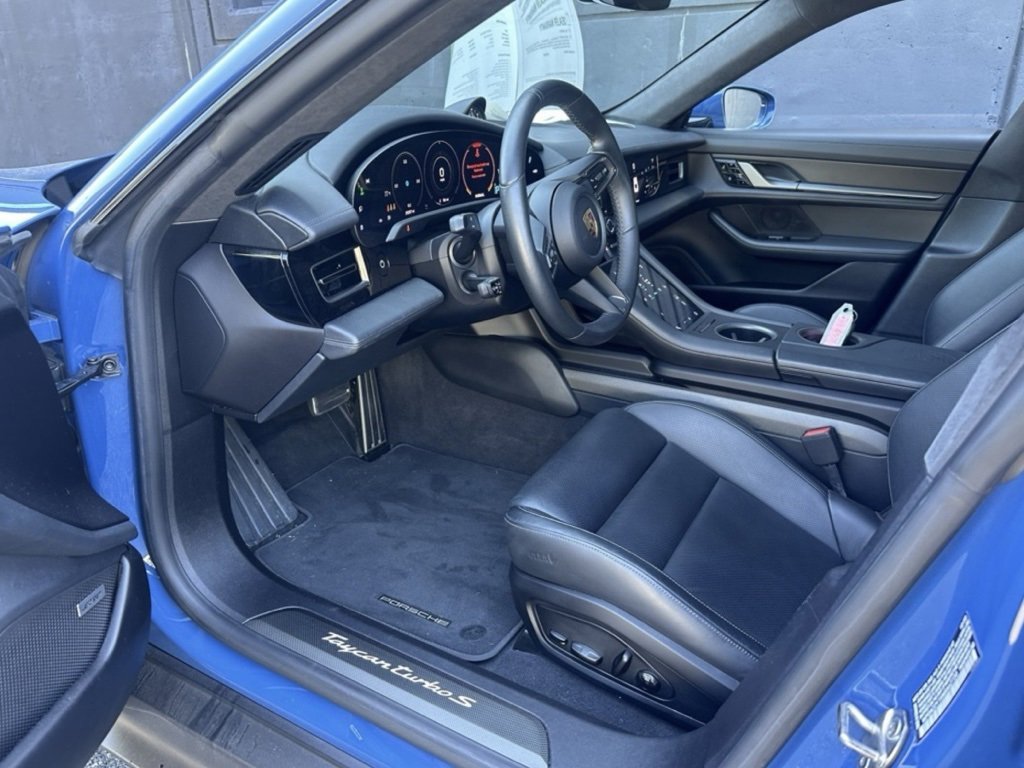 Certified 2021 Porsche Taycan Turbo S image 15