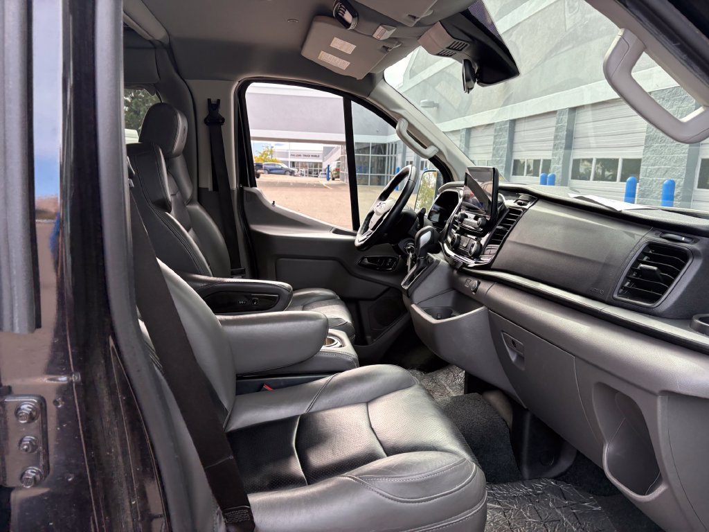 Used 2020 Ford Transit 150 Low Roof AWD w/ Exterior Upgrade Package image 30