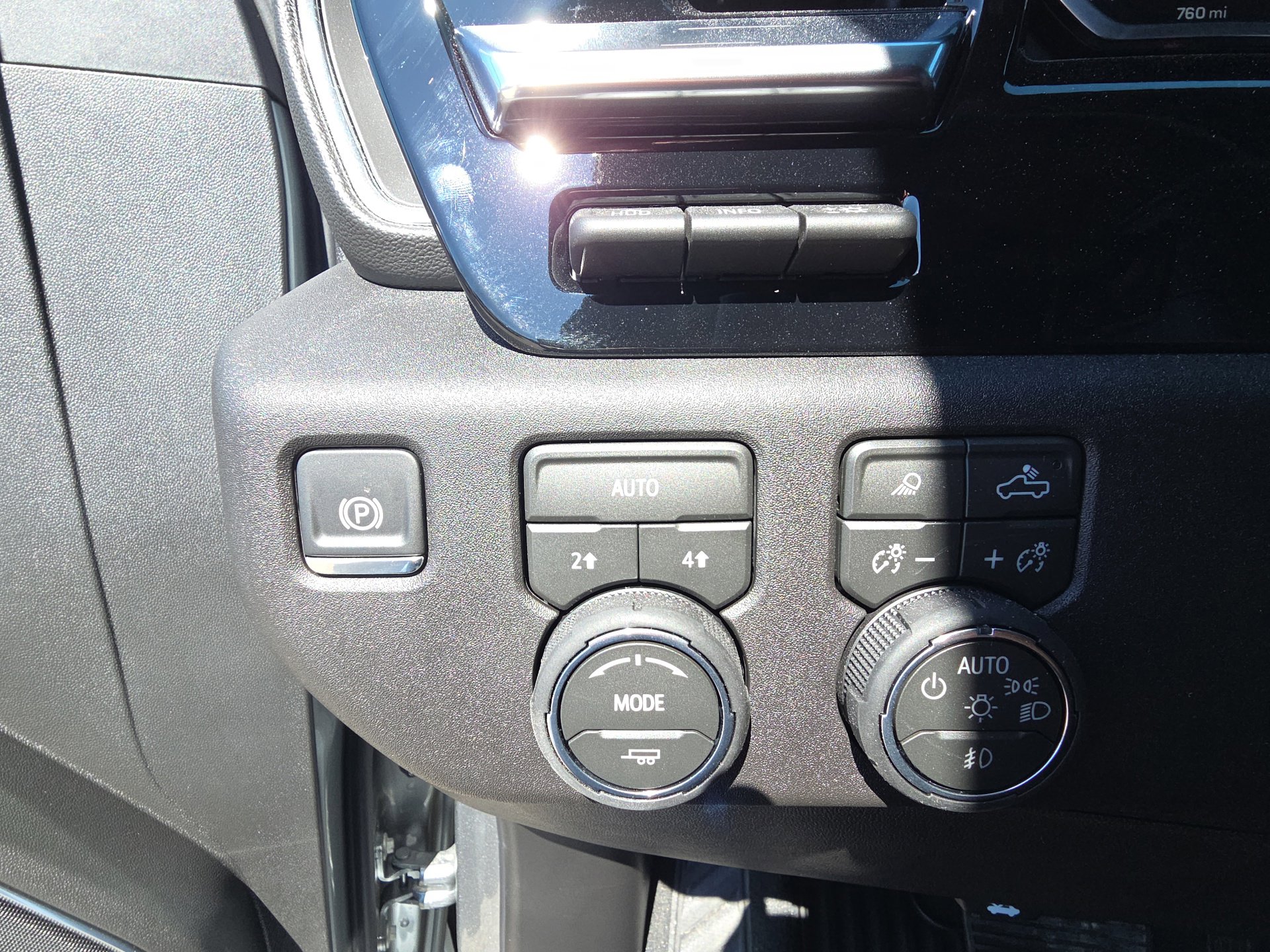 New 2026 Chevrolet Silverado 1500 LTZ w/ LTZ Premium Package image 21