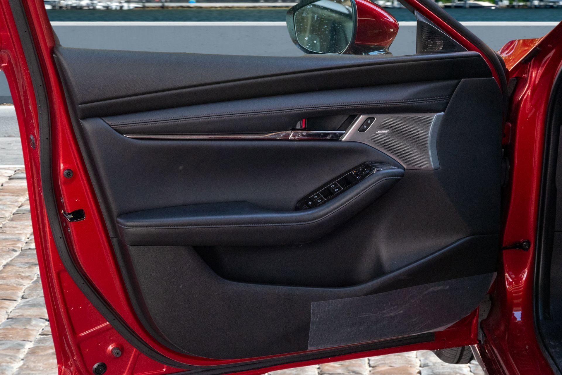 New 2025 MAZDA MAZDA3 2.5 S Hatchback w/ Premium Pkg image 14