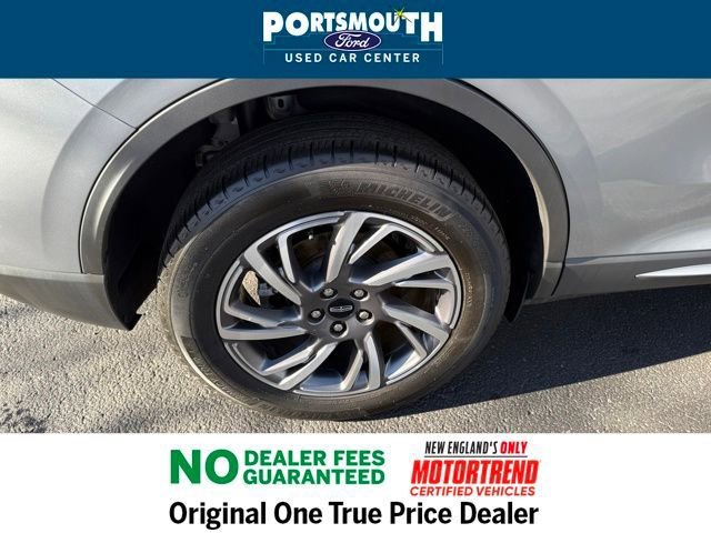 Used 2023 Lincoln Corsair AWD w/ Equipment Group 101A image 27