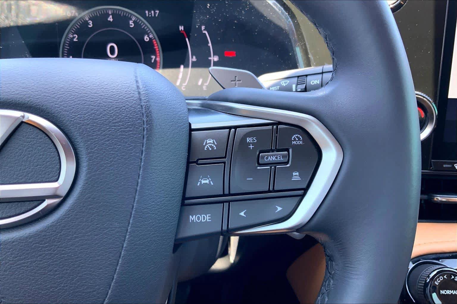 Used 2023 Lexus NX 350 AWD image 25