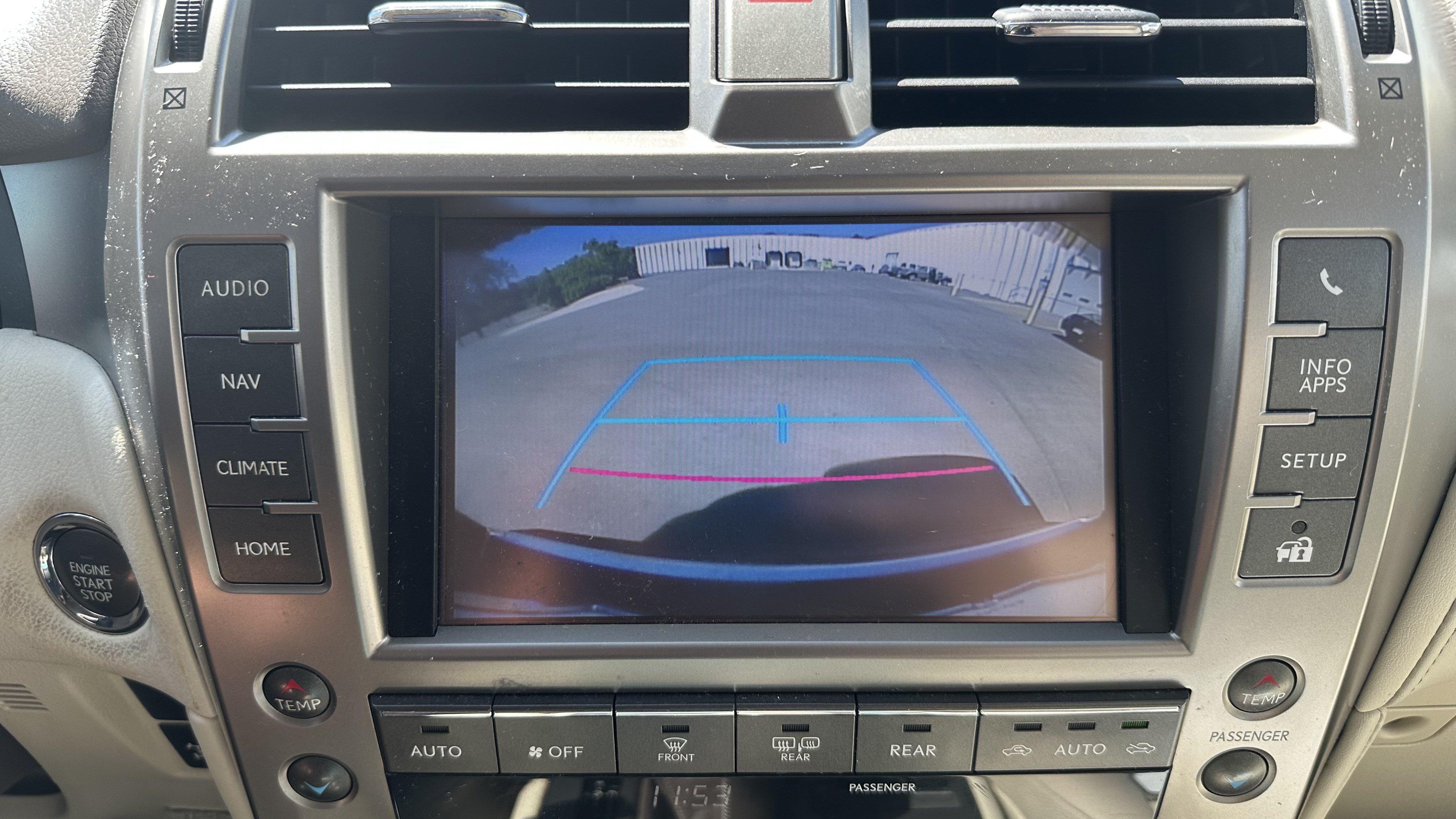 Used 2017 Lexus GX 460 Premium w/ Premium Package AWD/4WD image 26