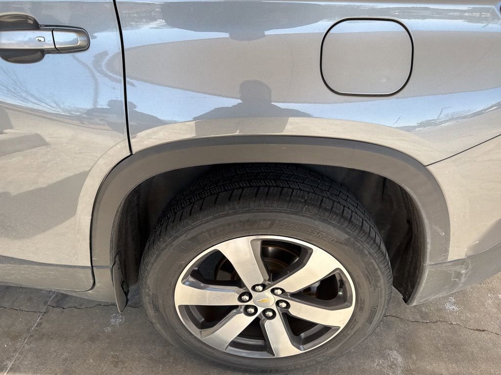 Used 2019 Chevrolet Traverse LT w/ LT Premium Package image 5