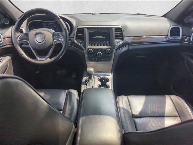 Used 2018 Jeep Grand Cherokee Overland AWD/4WD image 25