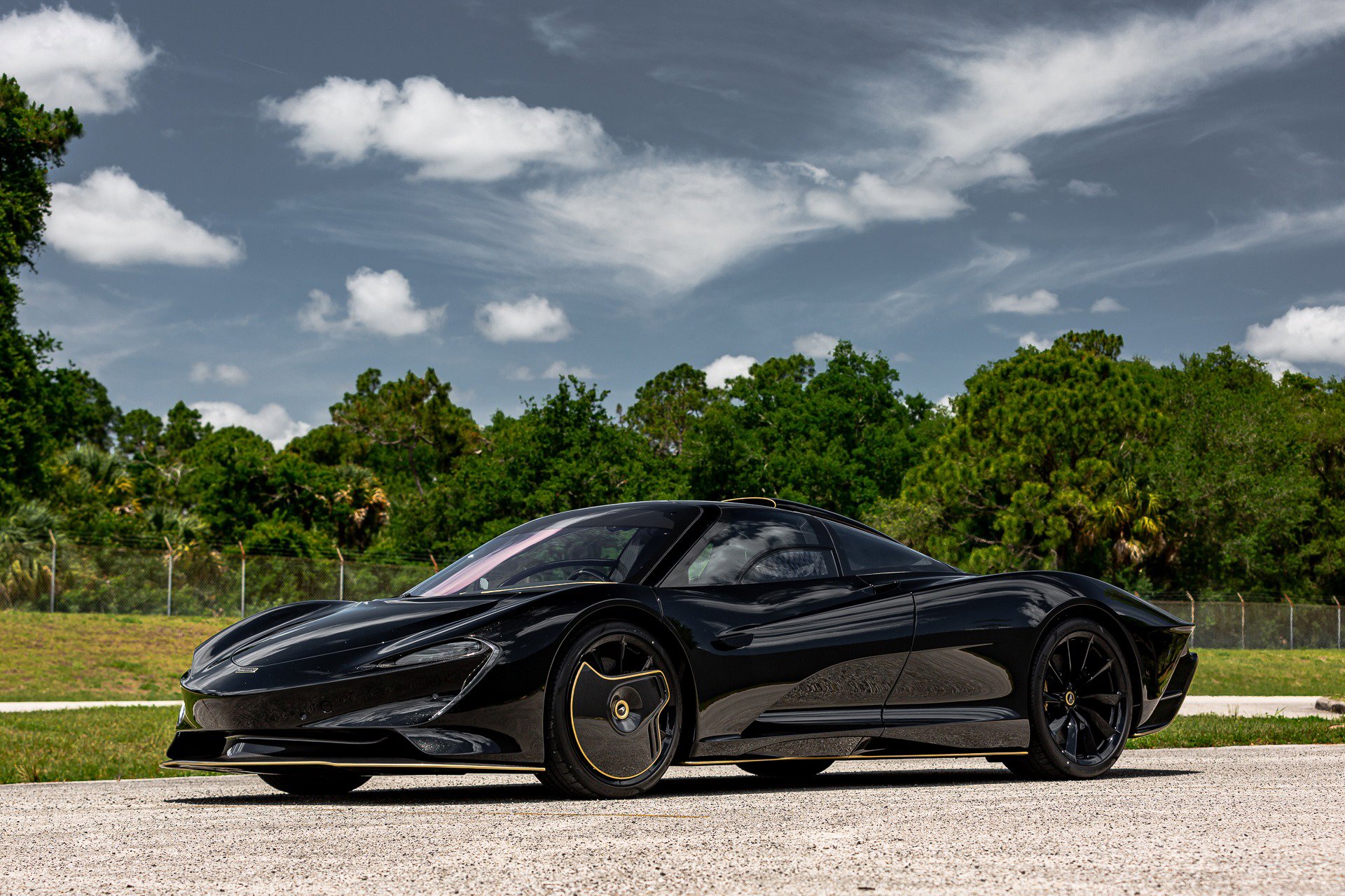 Used 2020 McLaren Speedtail image 33