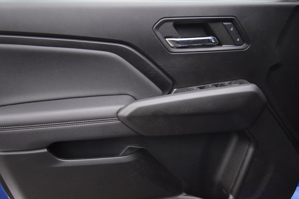 Used 2024 Chevrolet Colorado LT w/ LT Convenience Package RWD image 27