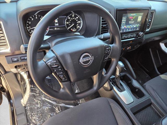 Used 2022 Nissan Frontier SV image 10