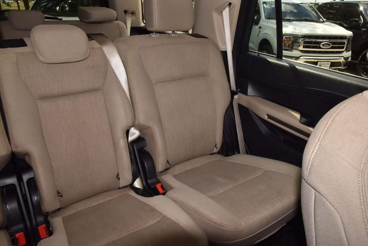 Certified 2022 Ford Expedition XLT RWD image 22