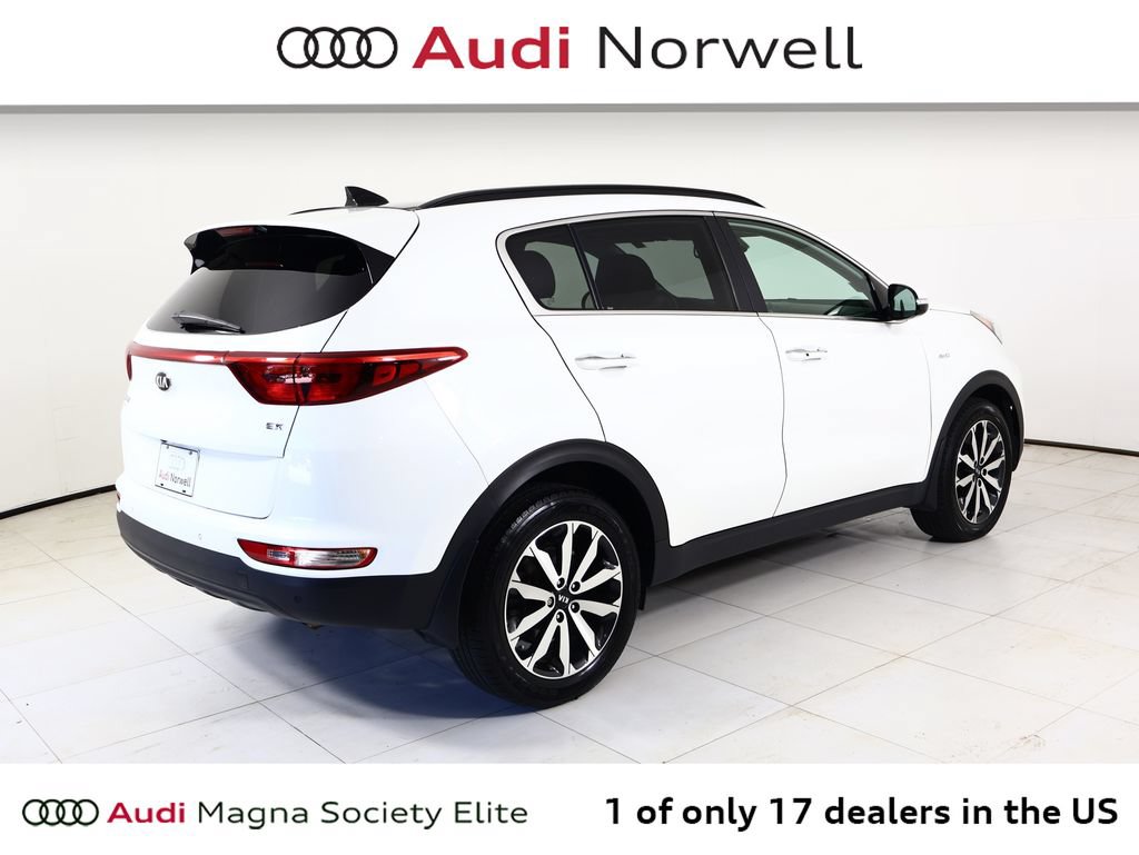 Used 2018 Kia Sportage EX w/ Option Group 040 AWD/4WD image 16