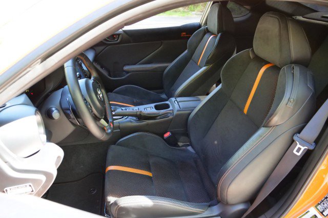 Used 2023 Toyota GR86 10th Anniversary SE RWD image 3