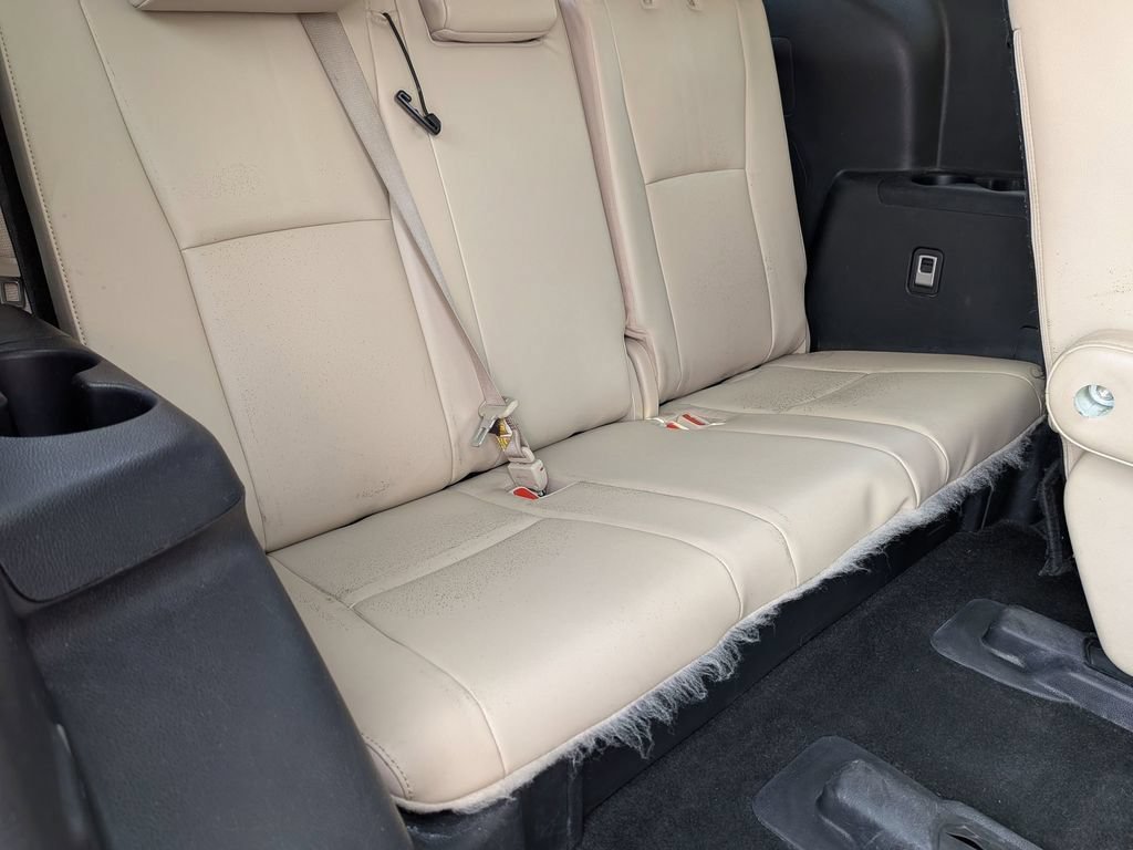 Used 2023 Toyota Highlander Limited AWD/4WD image 31