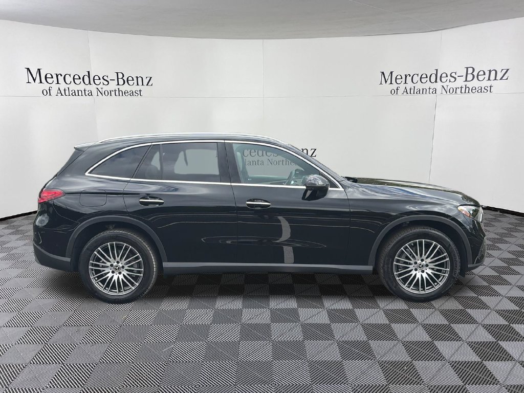 Used 2026 Mercedes-Benz GLC 300 4MATIC image 8