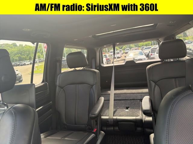 Used 2024 Jeep Wagoneer Series II w/ Convenience Group I AWD/4WD image 17