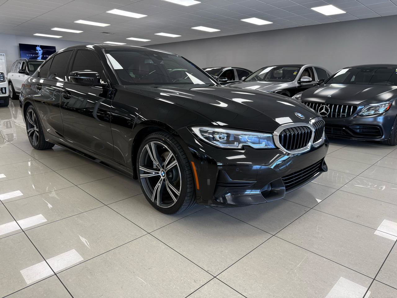 Used 2022 BMW 330i Sedan w/ Driving Assistance Package image 2