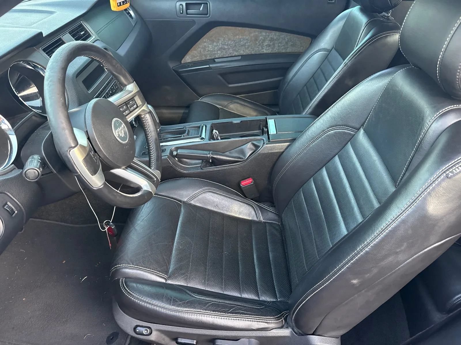 Used 2014 Ford Mustang Convertible w/ Equipment Group 102A RWD image 6