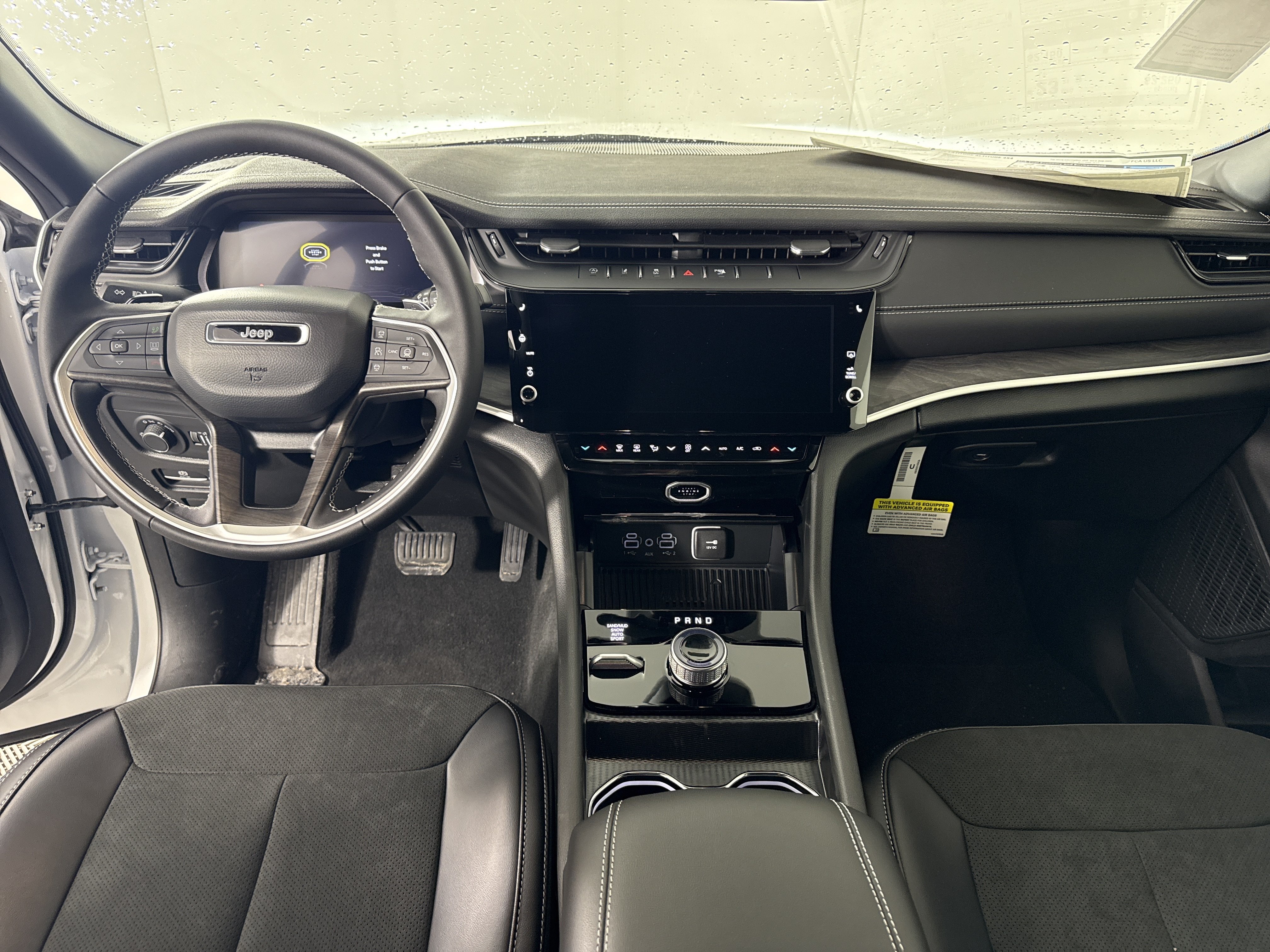New 2026 Jeep Grand Cherokee Altitude AWD/4WD image 15
