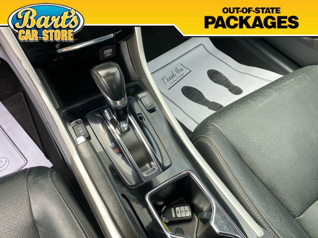 Used 2017 Honda Accord Touring image 30