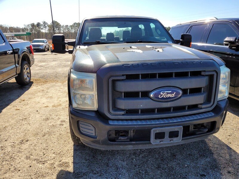 Used 2015 Ford F250 XL w/ Power Equipment Group RWD image 4